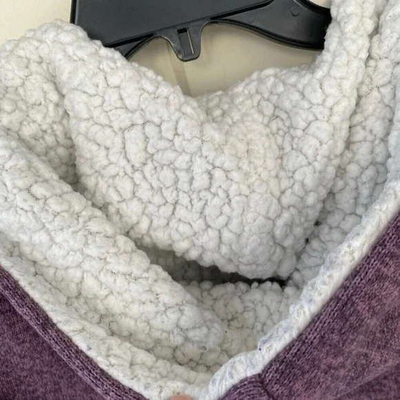 Nike ACG, Sherpa Hooded V-neck Sweatshirt, Purple - Picture 5 of 7